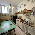 Lamagia Di Corte Moronati 4*