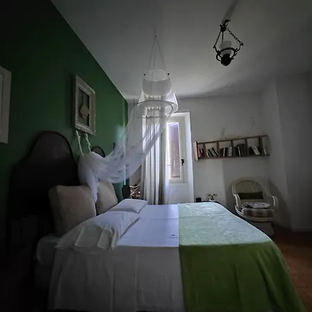 Bed and Breakfast Lamagia Di Corte Moronati Σιρμιόνε