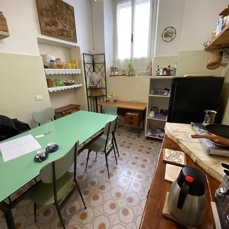 Oda ve Kahvaltı Lamagia Di Corte Moronati