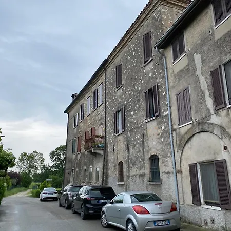 Lamagia Di Corte Moronati 4*