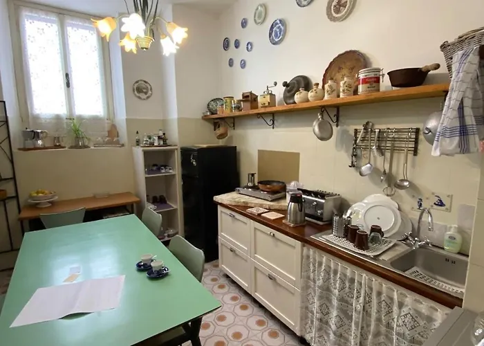 Lamagia Di Corte Moronati 4*